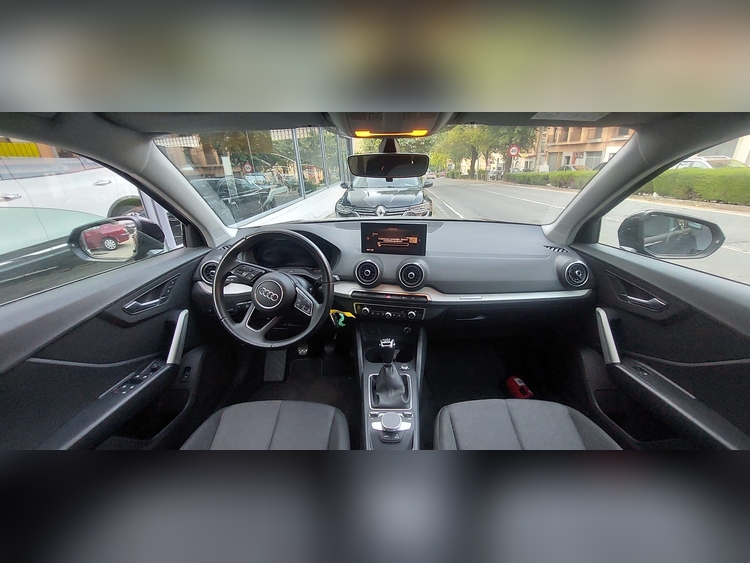 Audi Q2 1.0 110CV foto 10